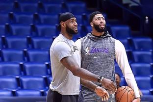 十年前的西班牙U18锦标冠军今何在：奥亚、西蒙在列，5人退役（西班牙U18锦标十年前冠军班现状：奥亚、西蒙名列其中，5人已退役）