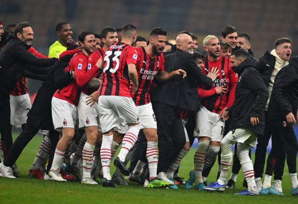 欧冠92年改制后戴帽数前10：梅西、C罗8次第1，姆巴佩5次第4（自1992年欧冠改制以来戴帽次数前十：梅西、C罗8次并列第一，姆巴佩5次列第4）