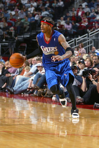 记者：拜仁计划签下17岁厄瓜多尔中卫奥拉亚，并准备将其外租（记者：拜仁拟签下17岁厄瓜多尔中卫奥拉亚，完成加盟后或立即外租）