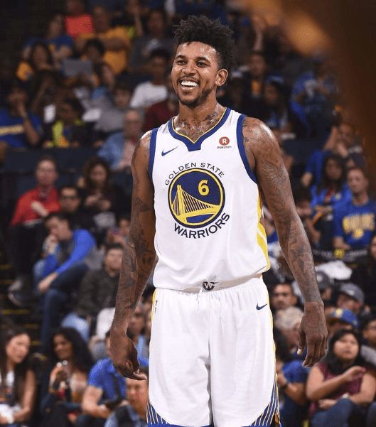 王燊超：最高兴的事是冠军留在了上海；中超整体水平在进步（王燊超：最欣慰冠军留在上海，中超整体水平稳步提升）