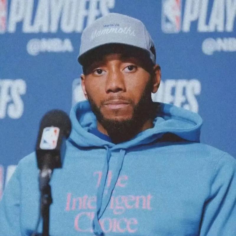 格拉斯纳：利物浦？我会在下个月开启和水晶宫的续约谈判（格拉斯纳回应利物浦传闻：下月将与水晶宫启动续约谈判）