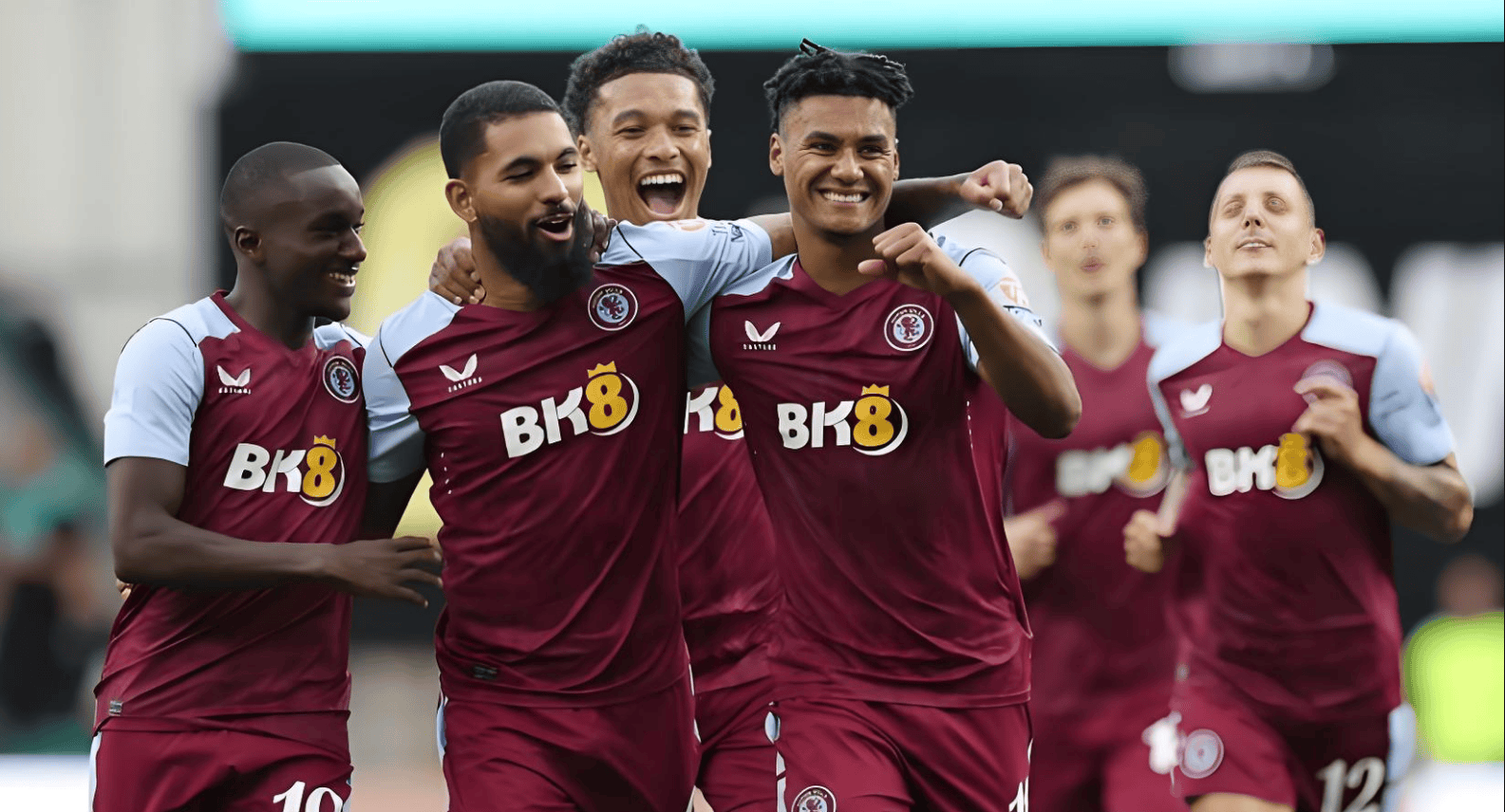 国足友谊赛战胜韩国展现新阵容（国足热身赛力克韩国，全新阵容亮相）