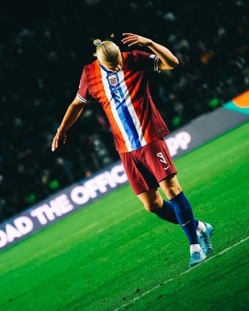 足球欧洲俱乐部频繁爆冷，球迷：本赛季太刺激（欧洲足坛冷门迭出，球迷直呼本季过瘾）